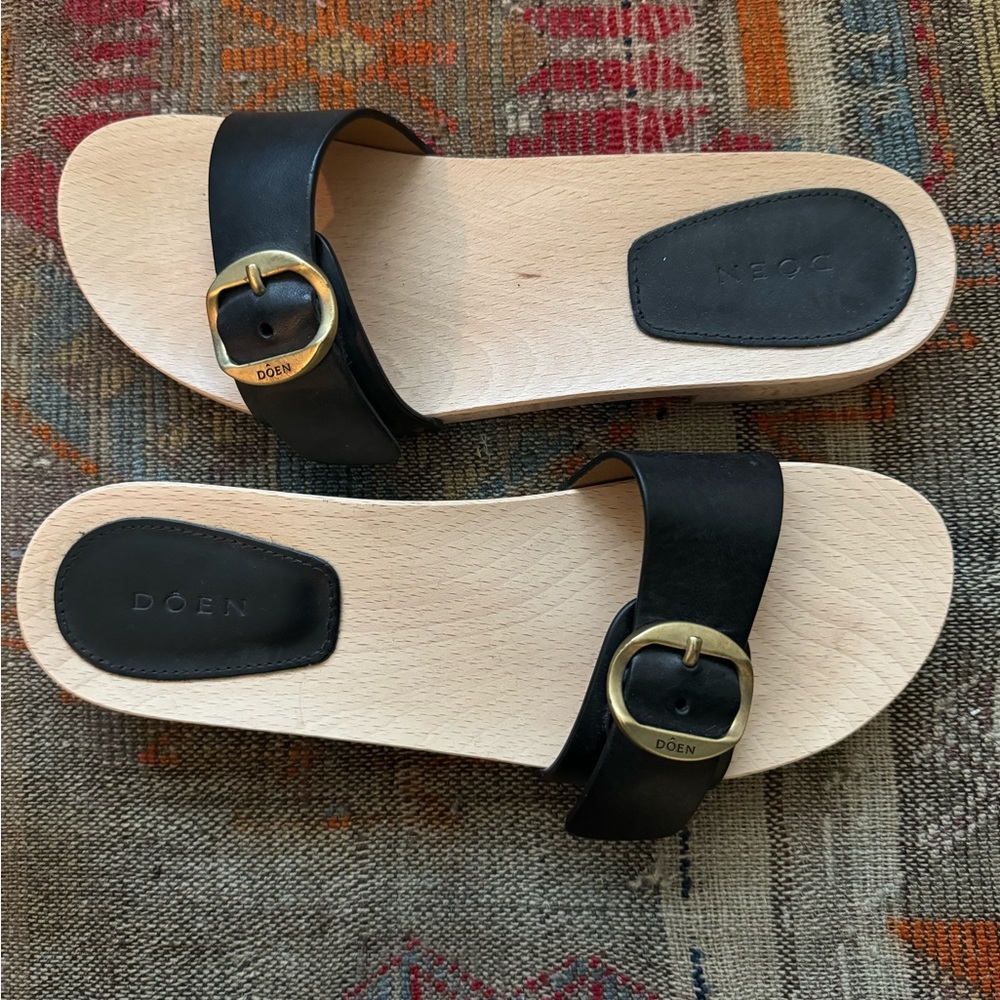 Doen Mercata Sandals. Black. Size 38. New. $178